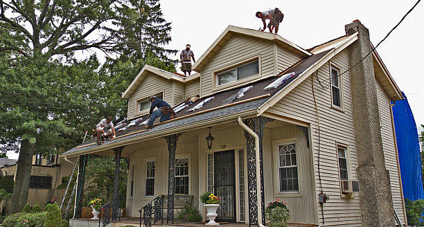 Best Commercial Roofing Services  in North Lindenhurst, NY